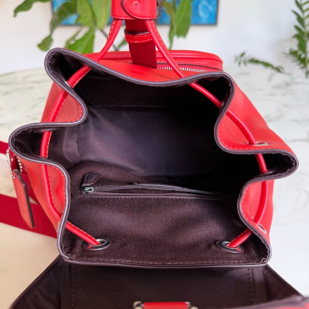 NWT Coach Pace Smooth Leather Backpack Miami Red / Silver CR100 Logo Straps - Picture 11 of 14
